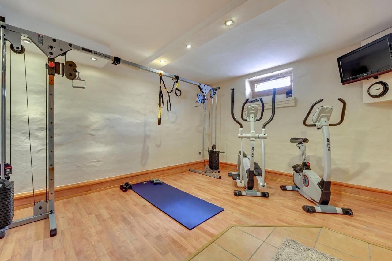 Villa & Restaurant Admiral Nelson هيل المظهر الخارجي الصورة
