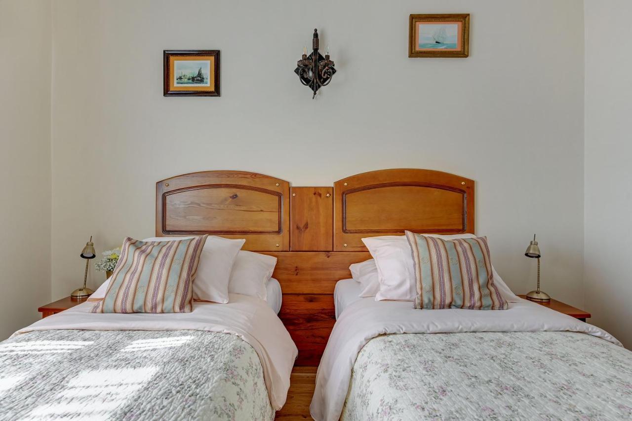 Villa & Restaurant Admiral Nelson هيل المظهر الخارجي الصورة